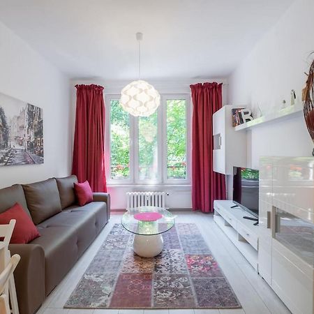 Your Perfect Place To Stay On Vitosha Str Apt Sofia Exteriör bild
